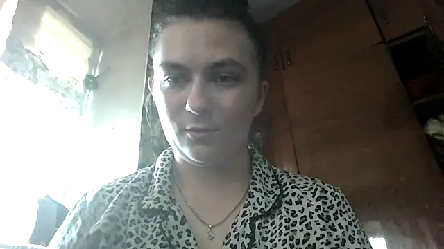 Snapshot of Twolatte1520 chatting on 07/16/26, 01:17 Twolatte1520 online show from 07/16/26, 01:17