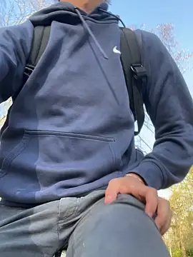 Snapshot of quinten_bel chatting on 02/26/26, 02:49 quinten bel online show from 02/26/26, 02:49