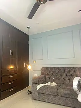 Rose monroee online show from 01/13/26, 08:14