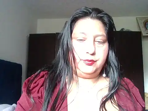 Karina Betherlsen online show from 10/12/25, 05:56