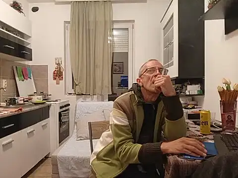 Jungen73 online show from 10/03/25, 09:34