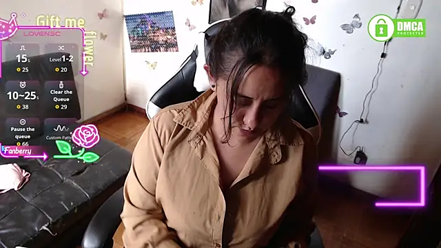 MelRaiise online show from 12/03/25, 02:59