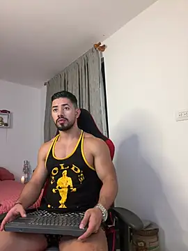 Ezzio Scolaro online show from 03/27/26, 12:05