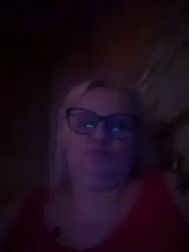 NieMaJazdyBezGwiazdy7883 online show from 11/30/25, 04:55