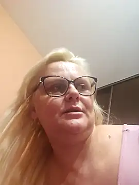 NieMaJazdyBezGwiazdy7883 online show from 12/02/25, 06:25