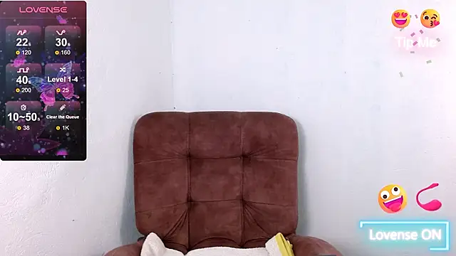 Snapshot of sweet_monsalve37 chatting on 11/22/25, 11:31 sweet monsalve37 online show from 11/22/25, 11:31