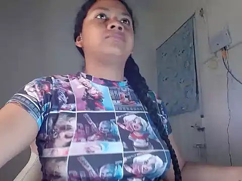 Snapshot of Agatha_milk24 chatting on 10/09/25, 10:41 Agatha milk24 online show from 10/09/25, 10:41