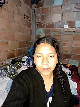 Snapshot of Agatha_milk24 chatting on 10/14/25, 02:51 Agatha milk24 online show from 10/14/25, 02:51