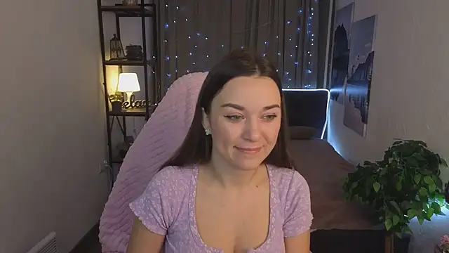 Madison Golden online show from 11/18/25, 06:40