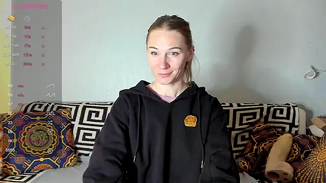 Amalia Mio online show from 10/12/25, 11:48