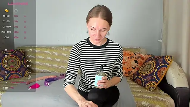 Amalia Mio online show from 12/18/25, 08:09