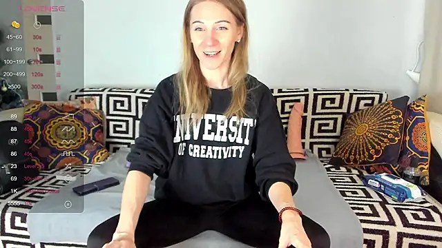 Amalia Mio online show from 02/19/26, 08:21