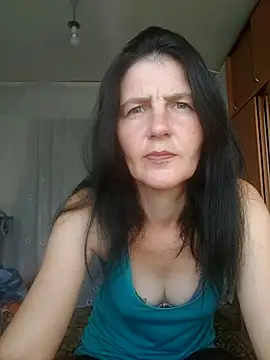 Snapshot of JudyDawn chatting on 11/18/25, 06:29 JudyDawn online show from 11/18/25, 06:29