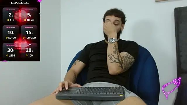 angel kyrozz online show from 11/20/25, 07:13