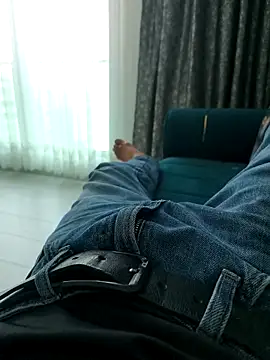 Snapshot of Sert_erkek21_ysm chatting on 10/09/25, 02:37 Sert erkek21 ysm online show from 10/09/25, 02:37