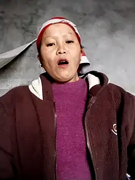 sumaybae online show from 11/18/25, 04:50