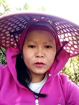 sumaybae online show from 11/28/25, 09:12