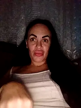 Snapshot of Stefaniyaxq chatting on 11/05/25, 09:26 Stefaniyaxq online show from 11/05/25, 09:26