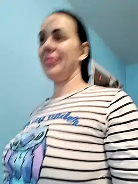 Snapshot of Stefaniyaxq chatting on 12/02/25, 09:58 Stefaniyaxq online show from 12/02/25, 09:58