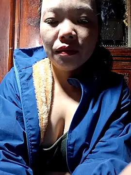 miomio-12 online show from 11/09/25, 09:46