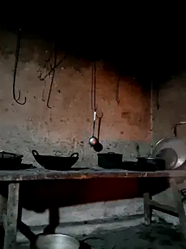 miomio-12 online show from 12/22/25, 10:51