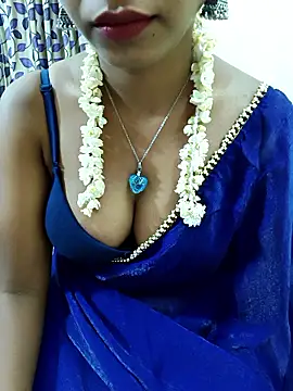 Chennai-couples online show from 11/19/25, 05:57