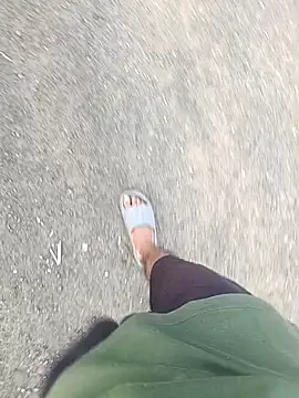 Snapshot of hemcrazy chatting on 11/02/25, 01:19 hemcrazy online show from 11/02/25, 01:19