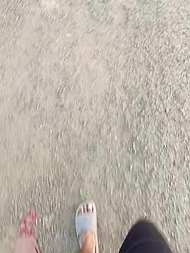 Snapshot of hemcrazy chatting on 11/14/25, 01:04 hemcrazy online show from 11/14/25, 01:04