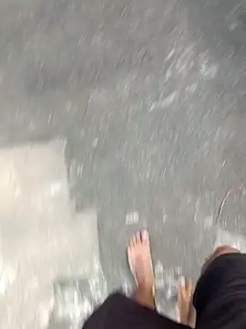 Snapshot of hemcrazy chatting on 11/29/25, 01:08 hemcrazy online show from 11/29/25, 01:08