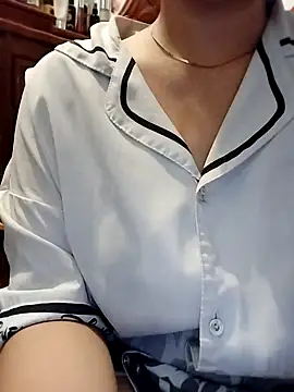 Snapshot of Babyloudi chatting on 11/18/25, 05:01 Babyloudi online show from 11/18/25, 05:01