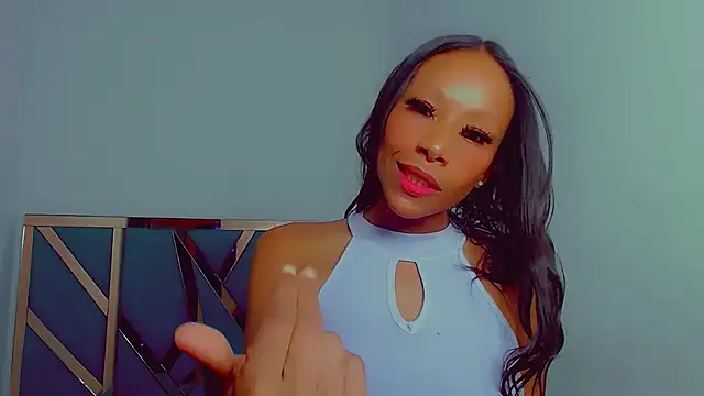 Snapshot of monserrath_bitch_naughty chatting on 11/30/25, 03:10 monserrath bitch naughty online show from 11/30/25, 03:10