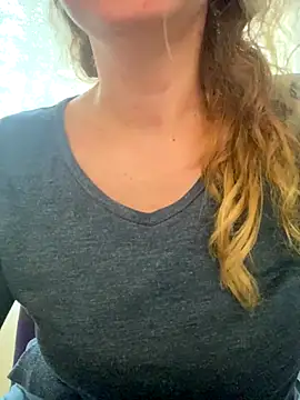 melisss2 online show from 11/10/25, 01:21