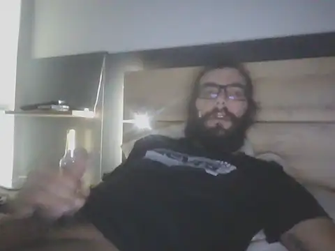 Snapshot of Arbneh69 chatting on 02/18/26, 09:33 Arbneh69 online show from 02/18/26, 09:33