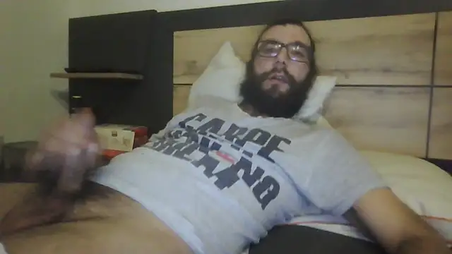 Snapshot of Arbneh69 chatting on 02/23/26, 08:28 Arbneh69 online show from 02/23/26, 08:28