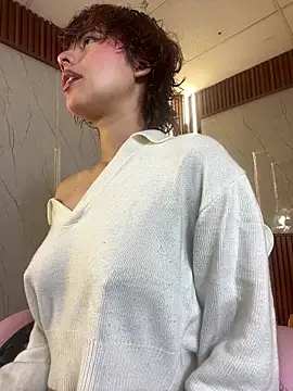 Eva Feller69 online show from 03/24/26, 10:04