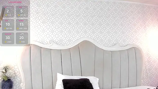 MarcelaCortes online show from 03/25/26, 09:21