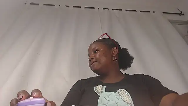 Kim Browns online show from 04/01/26, 02:12