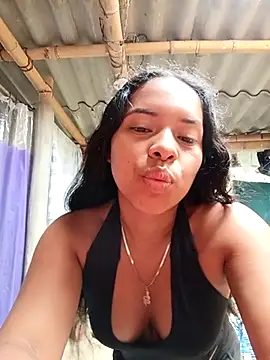 Snapshot of Amayavaldes chatting on 11/22/25, 04:28 Amayavaldes online show from 11/22/25, 04:28