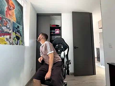 Nathan Ryder online show from 10/07/25, 09:34