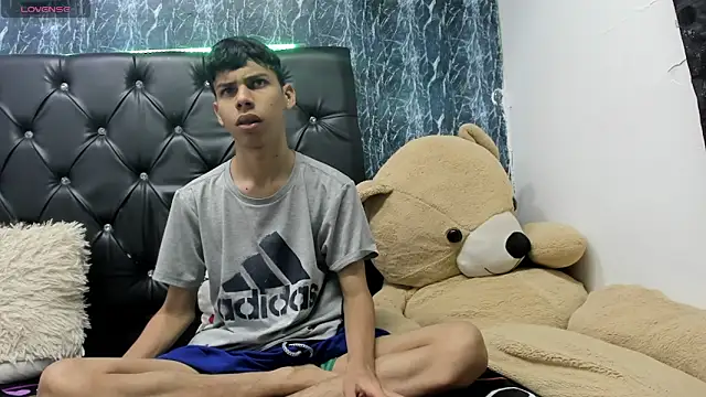 sexyboys cutex18 online show from 02/08/26, 05:05