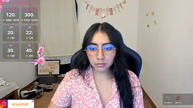 LoveLyy- online show from 06/11/26, 11:47