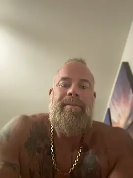 Snapshot of Muscledick40 chatting on 07/03/26, 02:18 Muscledick40 online show from 07/03/26, 02:18