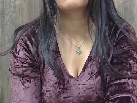 Hot Meadow online show from 12/05/25, 06:33