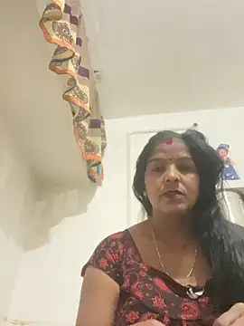 Snapshot of Sapnahot34 chatting on 11/08/25, 04:45 Sapnahot34 online show from 11/08/25, 04:45