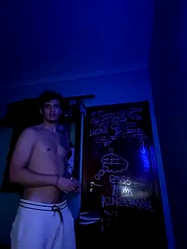 Snapshot of DoneforAllergen chatting on 12/16/25, 12:48 DoneforAllergen online show from 12/16/25, 12:48