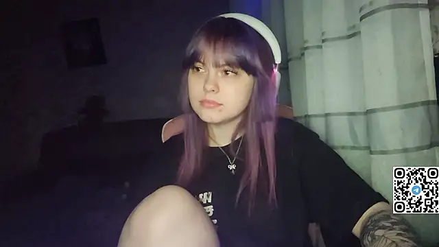 KristiBloom online show from 02/18/26, 07:43