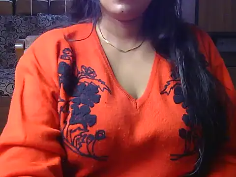 Snapshot of Meadow_rain1 chatting on 11/14/25, 05:22 Meadow rain1 online show from 11/14/25, 05:22