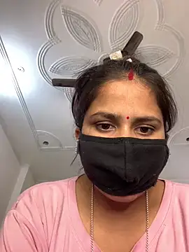 Snapshot of bindiyarani01 chatting on 12/16/25, 09:03 bindiyarani01 online show from 12/16/25, 09:03