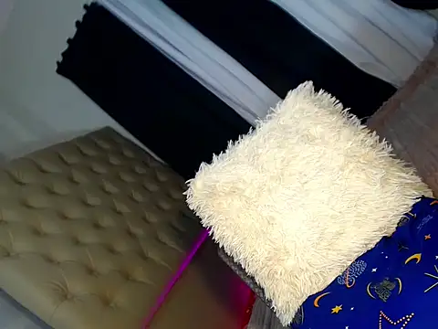 sexy calista online show from 11/04/25, 01:32