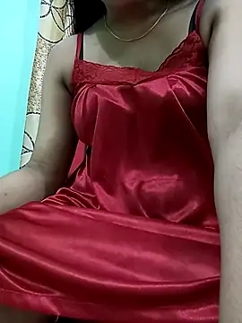 Snapshot of daisy-03 chatting on 10/25/25, 02:24 daisy-03 online show from 10/25/25, 02:24